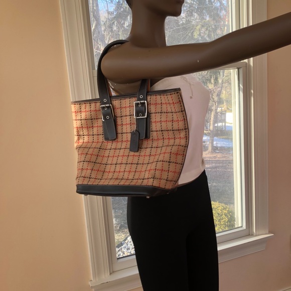 Coach wool tote 👜 - Picture 5 of 9